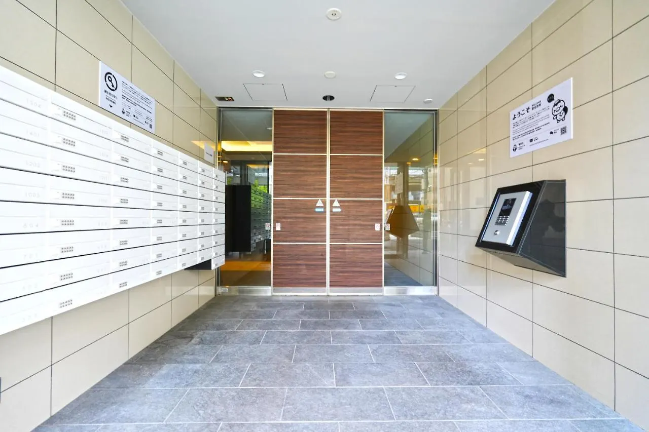 Apartment Ferienwohnung 川house道頓堀 Ōsaka